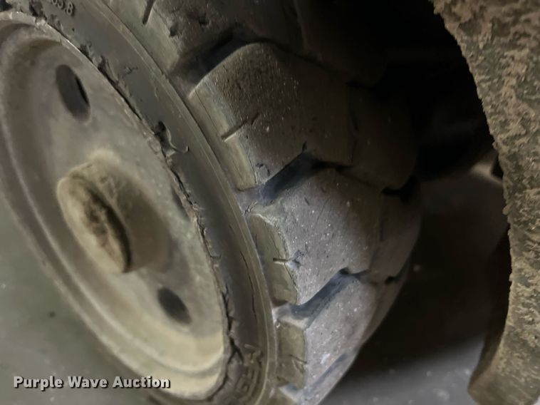 image for item NA9072 Nissan MCPL02A20LV  forklift