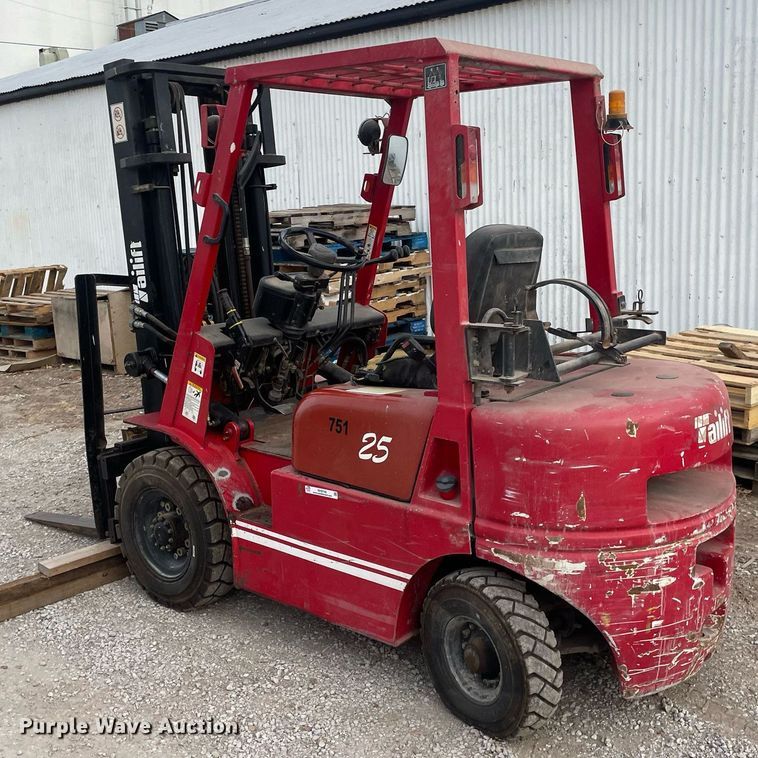 image for item NH9748 Tailift FG25P-GML  forklift