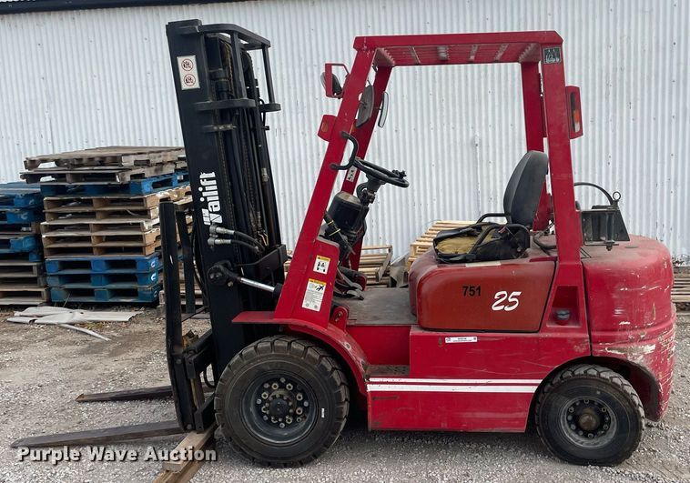 image for item NH9748 Tailift FG25P-GML  forklift