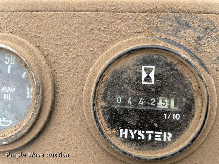 image for item NH9749 Yale G82P-025-HFS  forklift