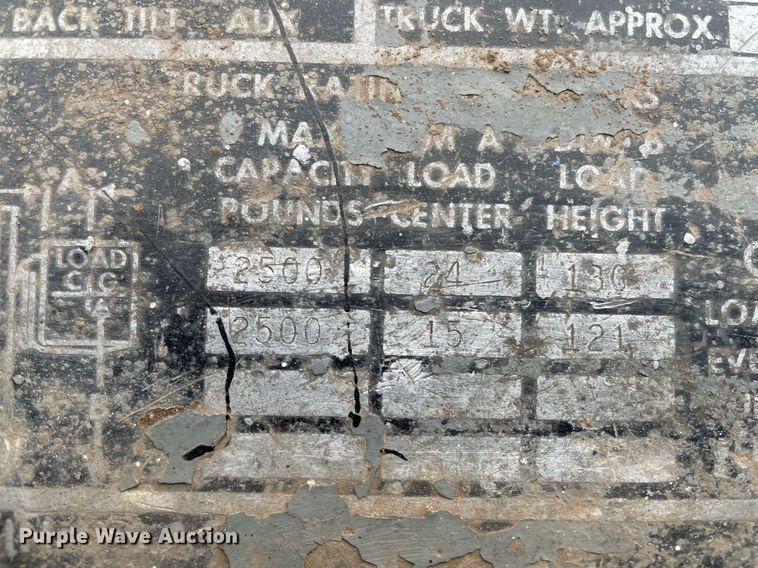 image for item NH9749 Yale G82P-025-HFS  forklift