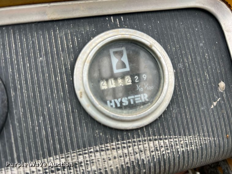 image for item NI9004 Hyster FL-7  forklift