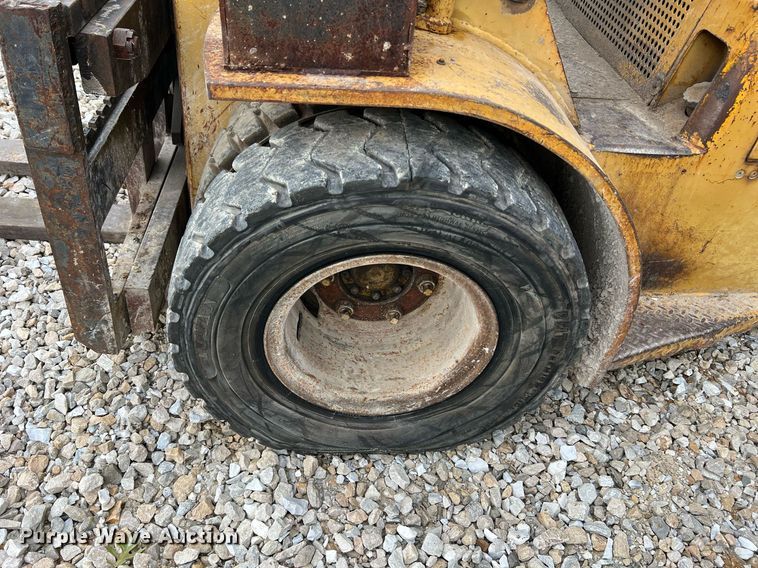 image for item NI9004 Hyster FL-7  forklift