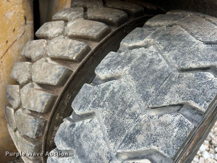 image for item NI9004 Hyster FL-7  forklift