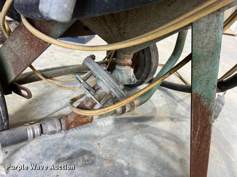 image for item NI9006 Clemco SCWB-2452  sandblaster