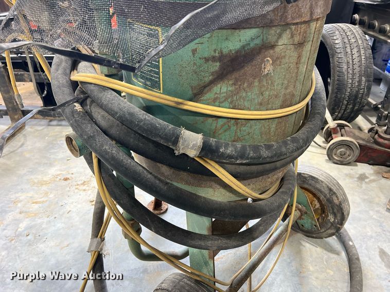 image for item NI9006 Clemco SCWB-2452  sandblaster