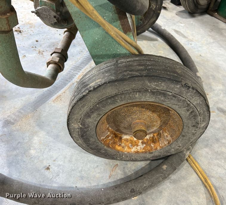 image for item NI9006 Clemco SCWB-2452  sandblaster