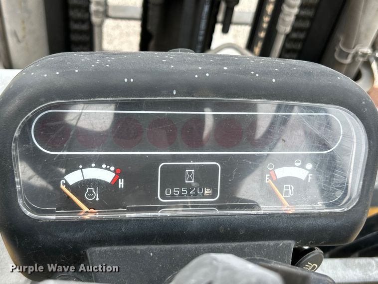 image for item NL9390 1998 Caterpillar GP30  forklift