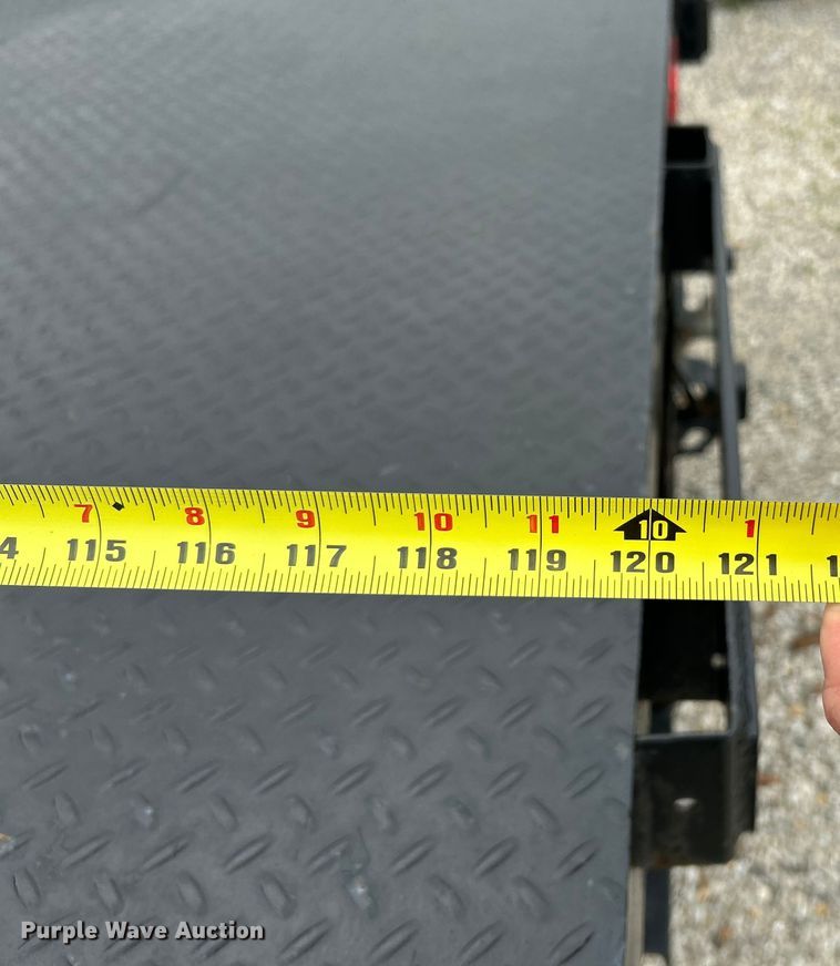 image for item NL9392 2005 GMC Sierra 3500  flatbed pickup truck