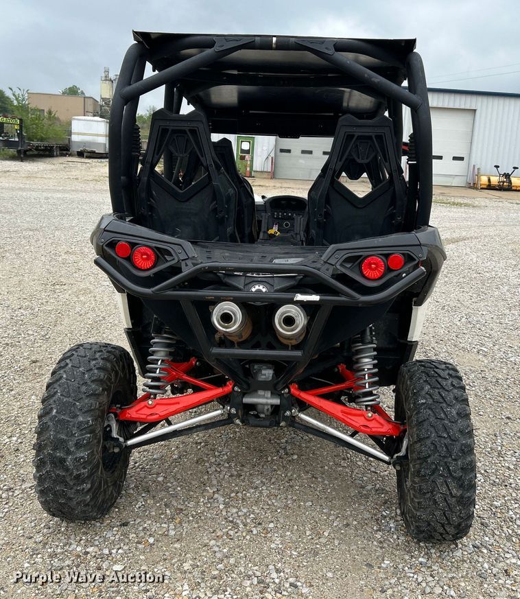 image for item NL9393 2014 Can-Am Maverick Max XRS  utility vehicle