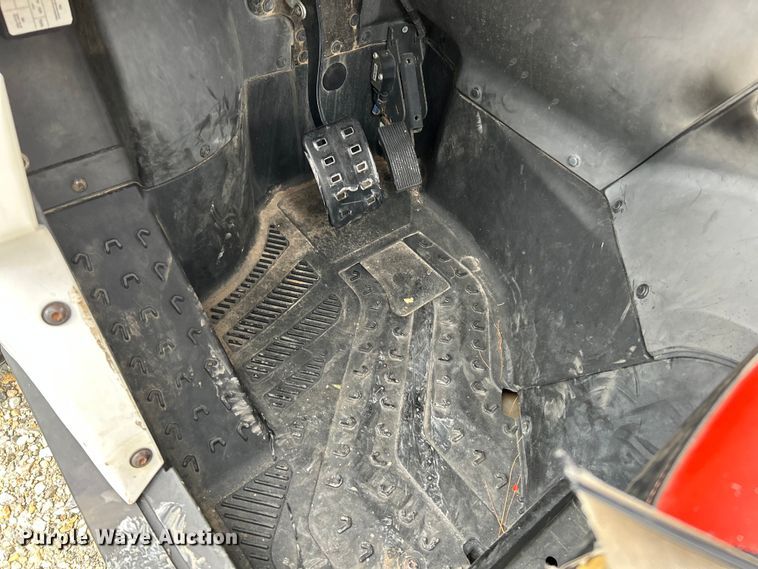 image for item NL9393 2014 Can-Am Maverick Max XRS  utility vehicle