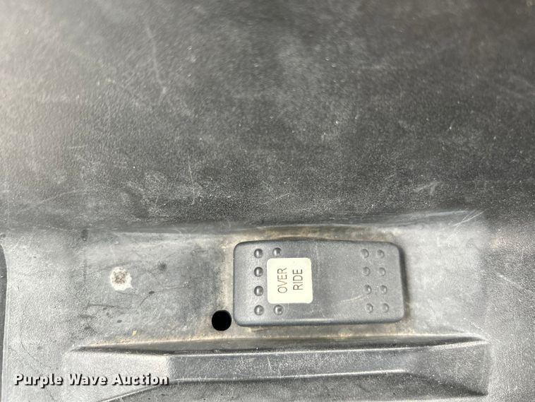 image for item NL9393 2014 Can-Am Maverick Max XRS  utility vehicle