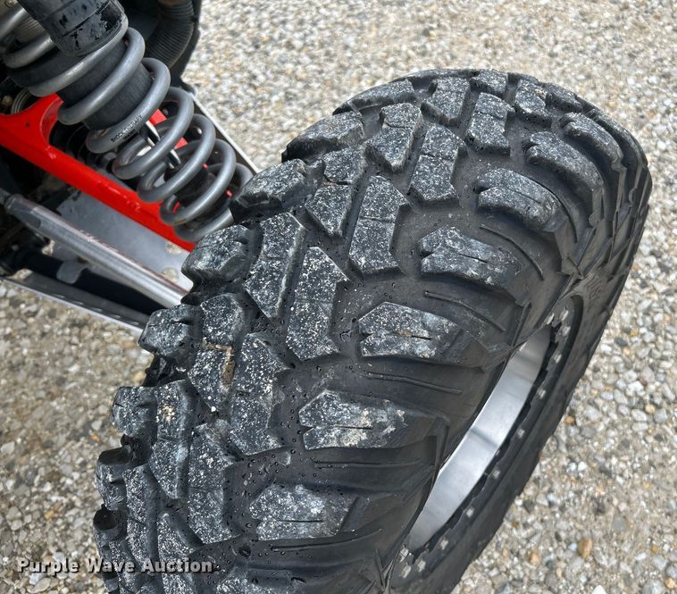 image for item NL9393 2014 Can-Am Maverick Max XRS  utility vehicle