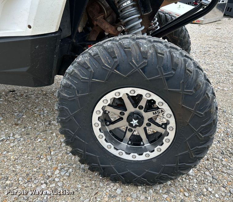 image for item NL9393 2014 Can-Am Maverick Max XRS  utility vehicle