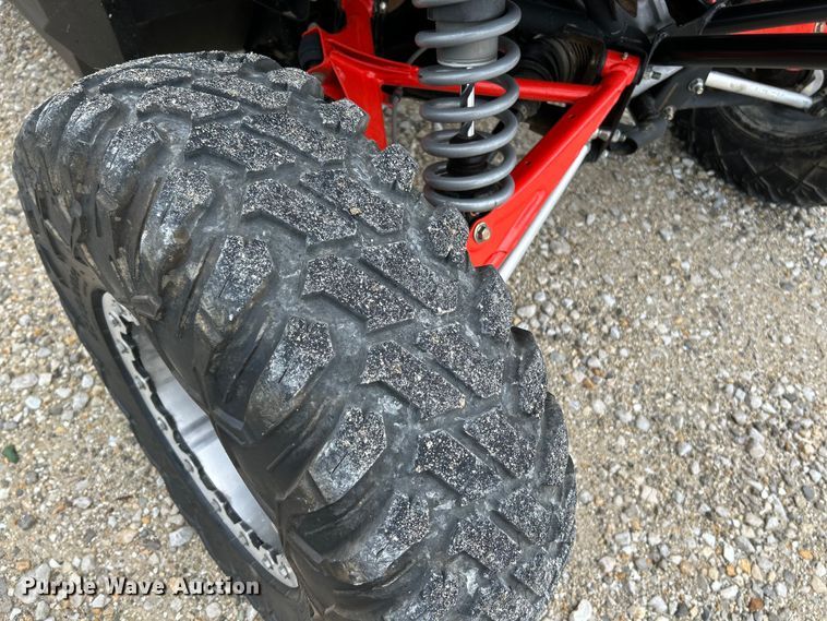 image for item NL9393 2014 Can-Am Maverick Max XRS  utility vehicle