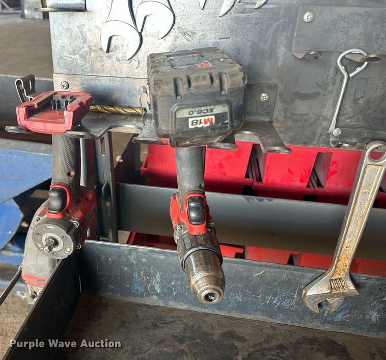 image for item NM9457 Tools