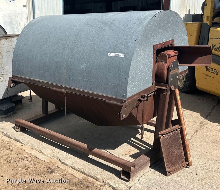 image for item NM9457 Tools