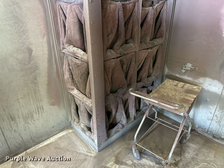 image for item NM9460 Paint booth