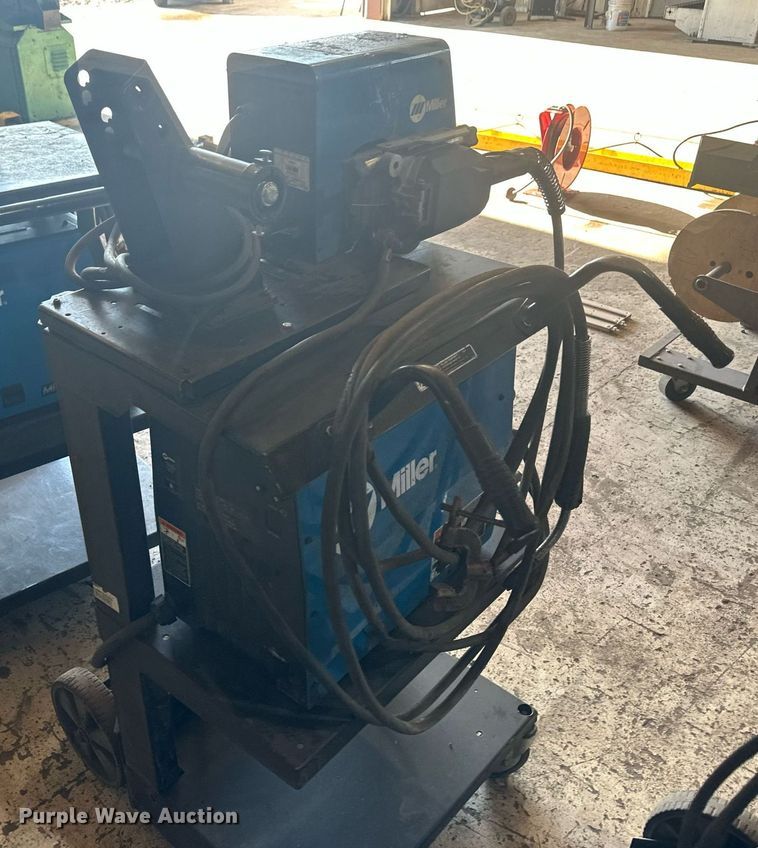image for item NM9465 Miller XMT 350  welder