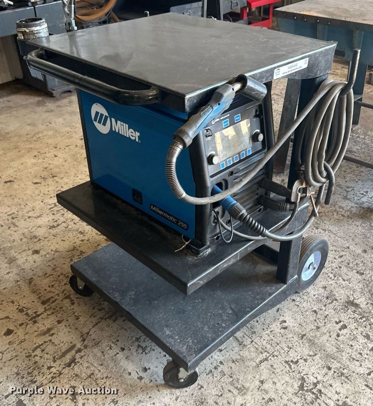 image for item NM9466 Miller Millermatic 255  welder