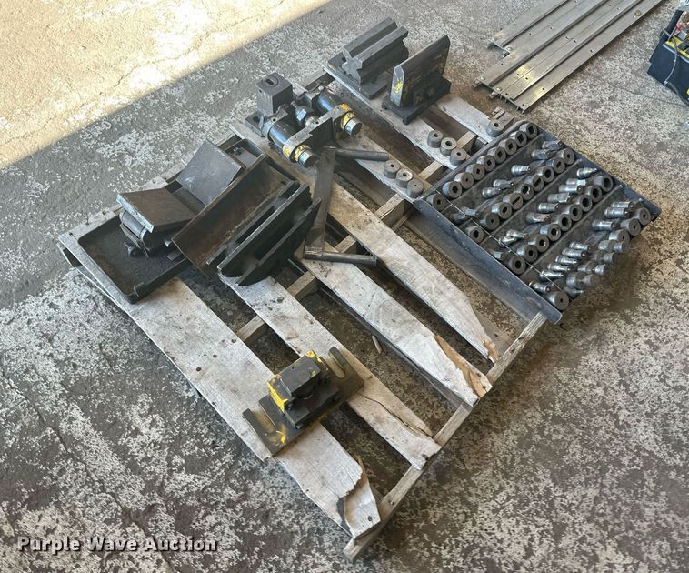 image for item NM9468 Piranha P50  iron worker