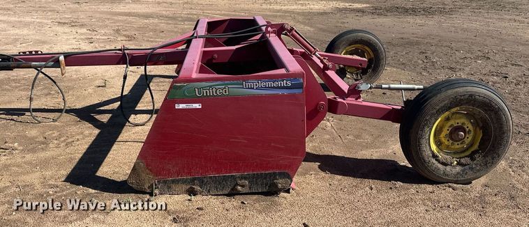 image for item NM9479 United Implements 3048  10'W box blade