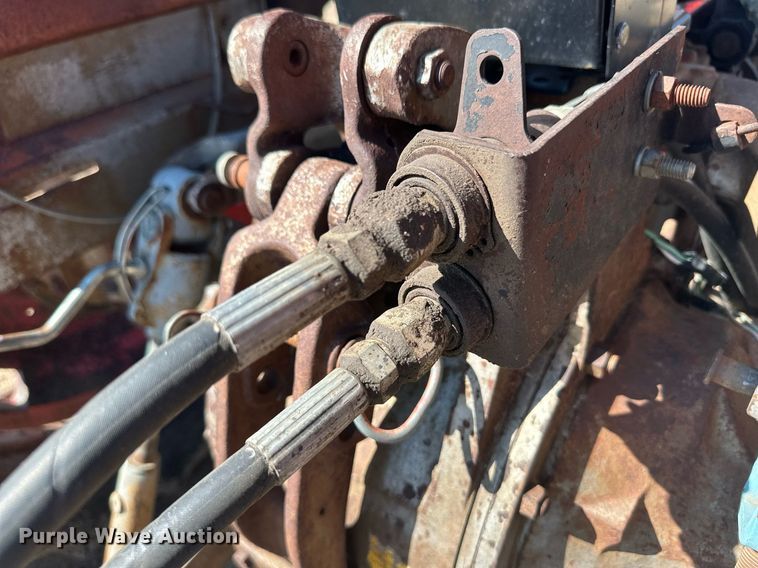 image for item NM9479 United Implements 3048  10'W box blade