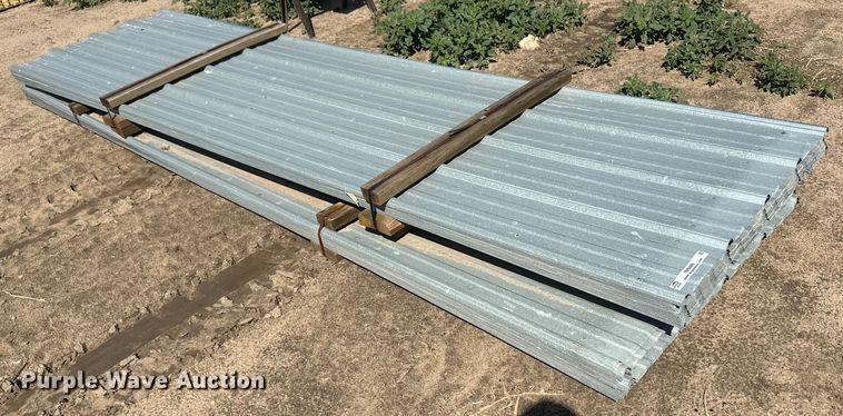 image for item NM9486 Approximately 280 sheets of metal siding/roofing