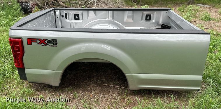 image for item NP9929 2019 Ford F350  pickup bed