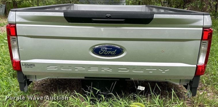 image for item NP9929 2019 Ford F350  pickup bed