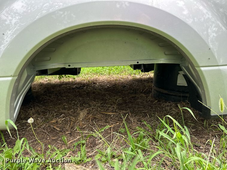 image for item NP9929 2019 Ford F350  pickup bed