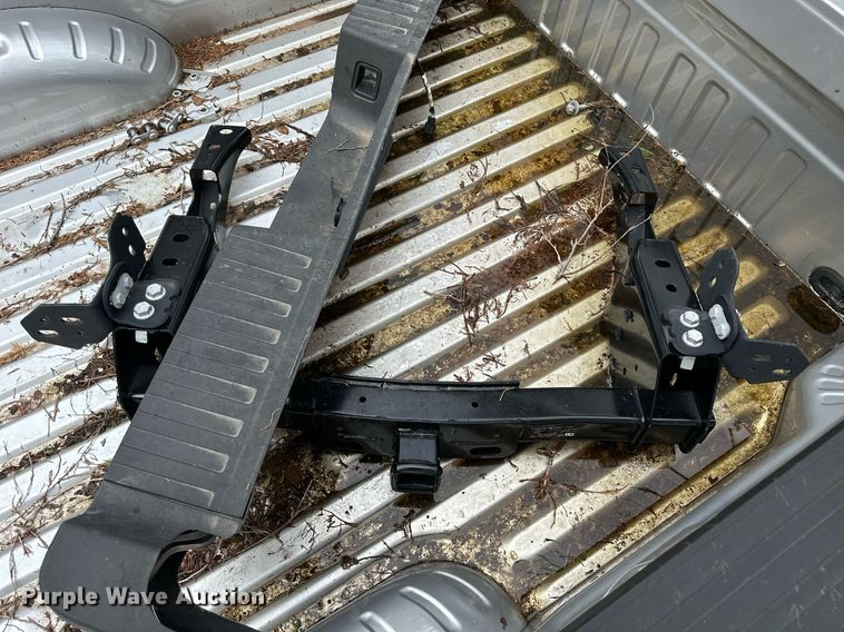 image for item NP9929 2019 Ford F350  pickup bed