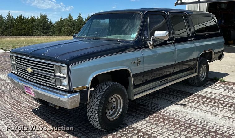 image for item NP9937 1984 Chevrolet K10 Suburban  SUV