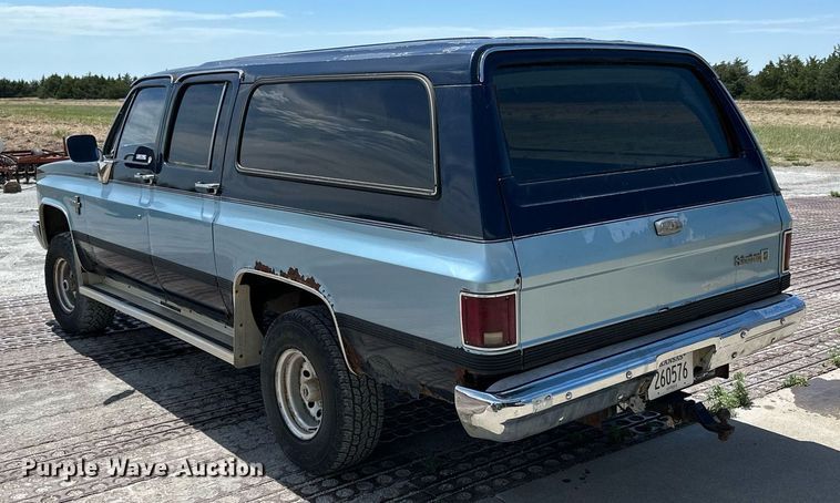 image for item NP9937 1984 Chevrolet K10 Suburban  SUV