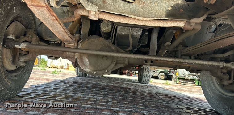 image for item NP9937 1984 Chevrolet K10 Suburban  SUV