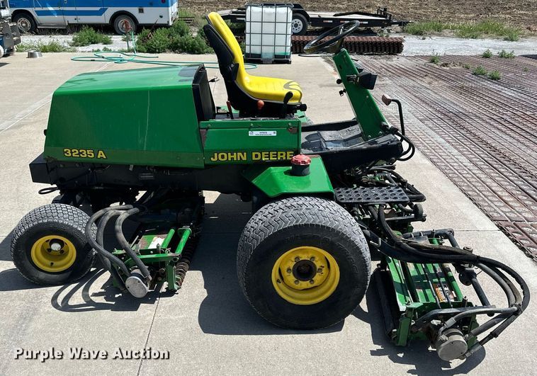 image for item NP9938 John Deere 3235A  reel mower