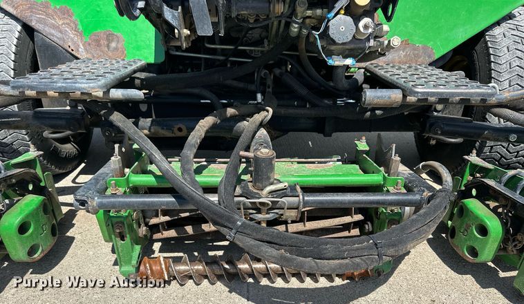 image for item NP9938 John Deere 3235A  reel mower