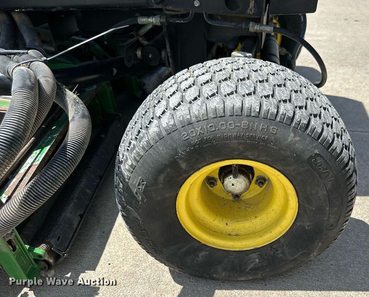 image for item NP9938 John Deere 3235A  reel mower