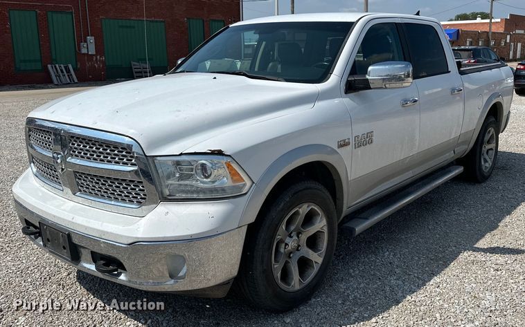 image for item NP9948 2013 Dodge Ram 1500  Crew Cab pickup truck