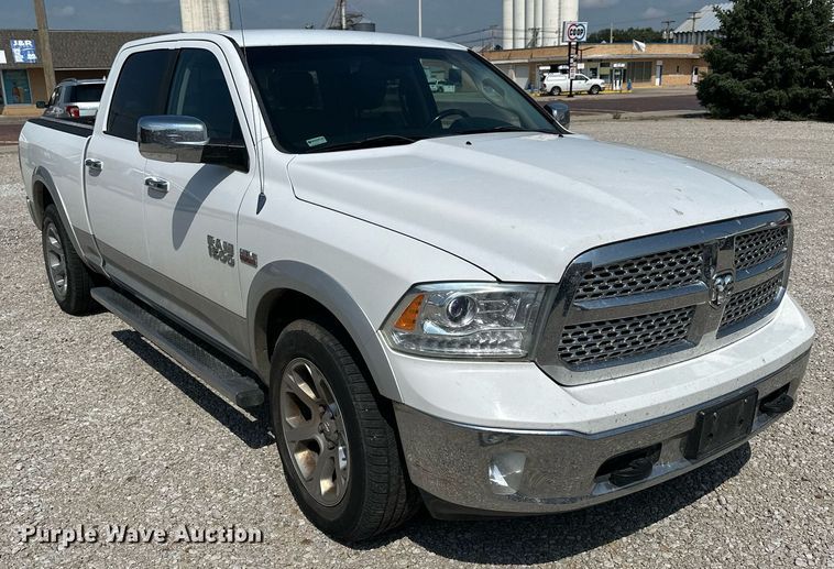 image for item NP9948 2013 Dodge Ram 1500  Crew Cab pickup truck