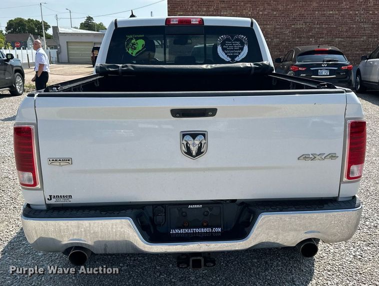 image for item NP9948 2013 Dodge Ram 1500  Crew Cab pickup truck