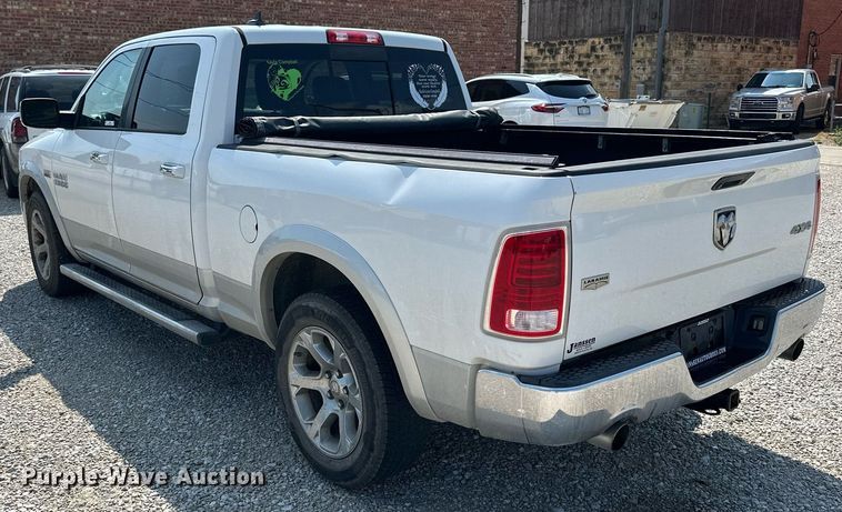 image for item NP9948 2013 Dodge Ram 1500  Crew Cab pickup truck