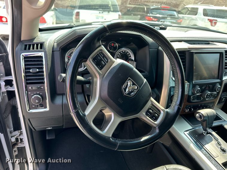 image for item NP9948 2013 Dodge Ram 1500  Crew Cab pickup truck