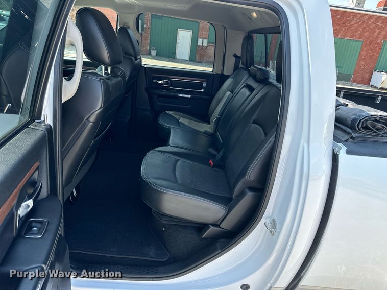 image for item NP9948 2013 Dodge Ram 1500  Crew Cab pickup truck