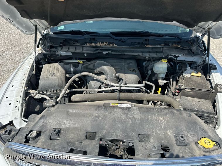 image for item NP9948 2013 Dodge Ram 1500  Crew Cab pickup truck