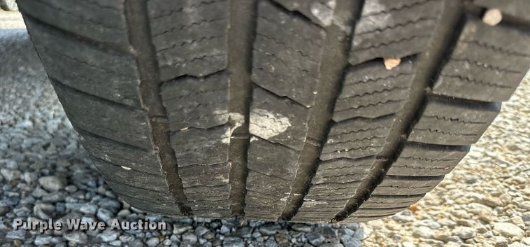 image for item NP9948 2013 Dodge Ram 1500  Crew Cab pickup truck