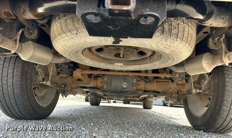 image for item NP9948 2013 Dodge Ram 1500  Crew Cab pickup truck