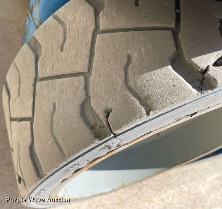 image for item NT9402 Genie GS-2632  scissor lift