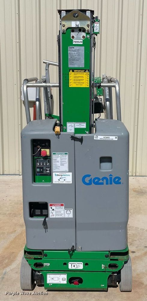 image for item NT9403 2015 Genie GR-20  vertical lift