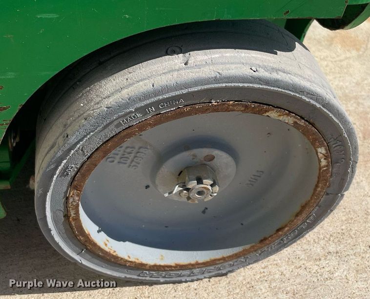 image for item NT9403 2015 Genie GR-20  vertical lift